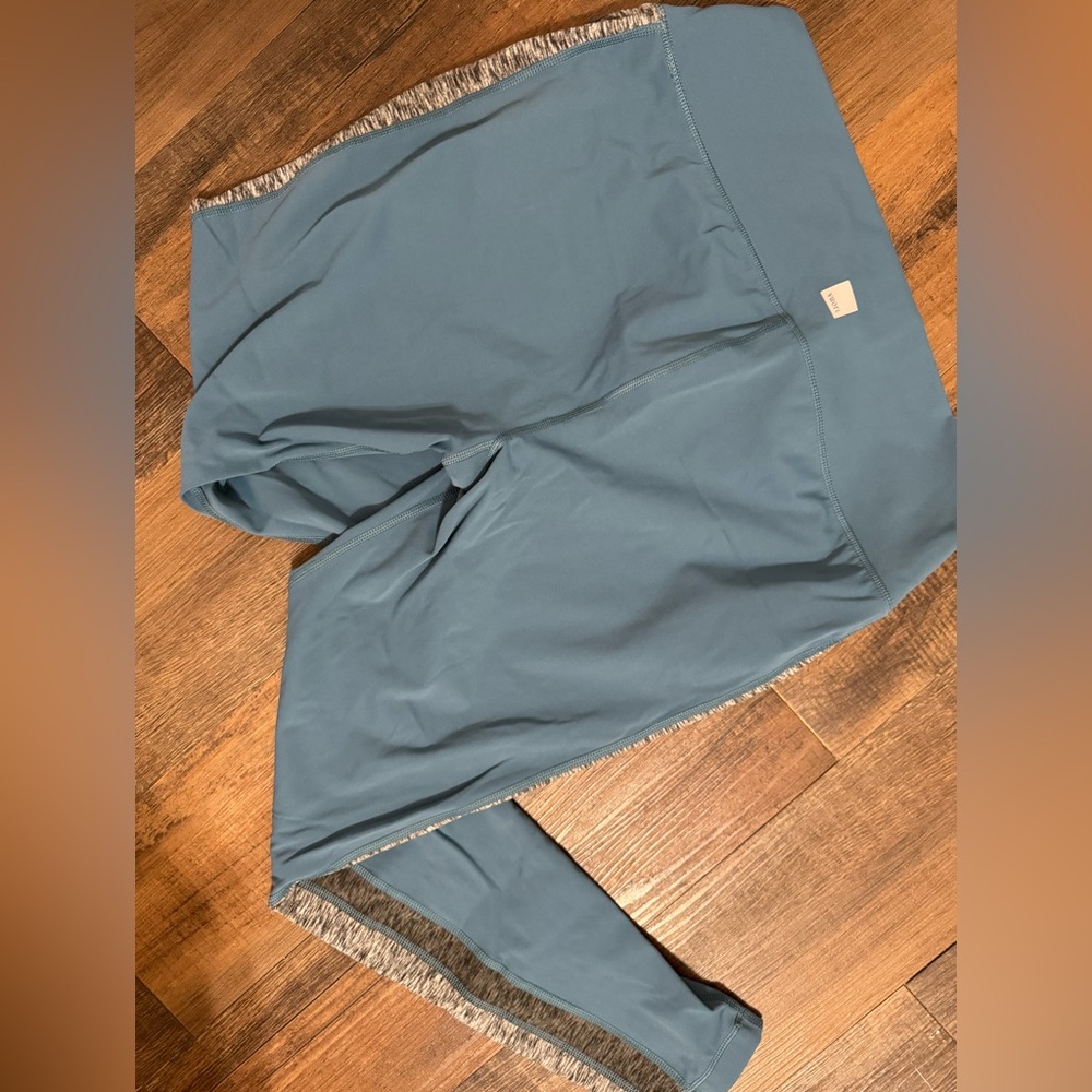 Vuori Slate Blue Leggings